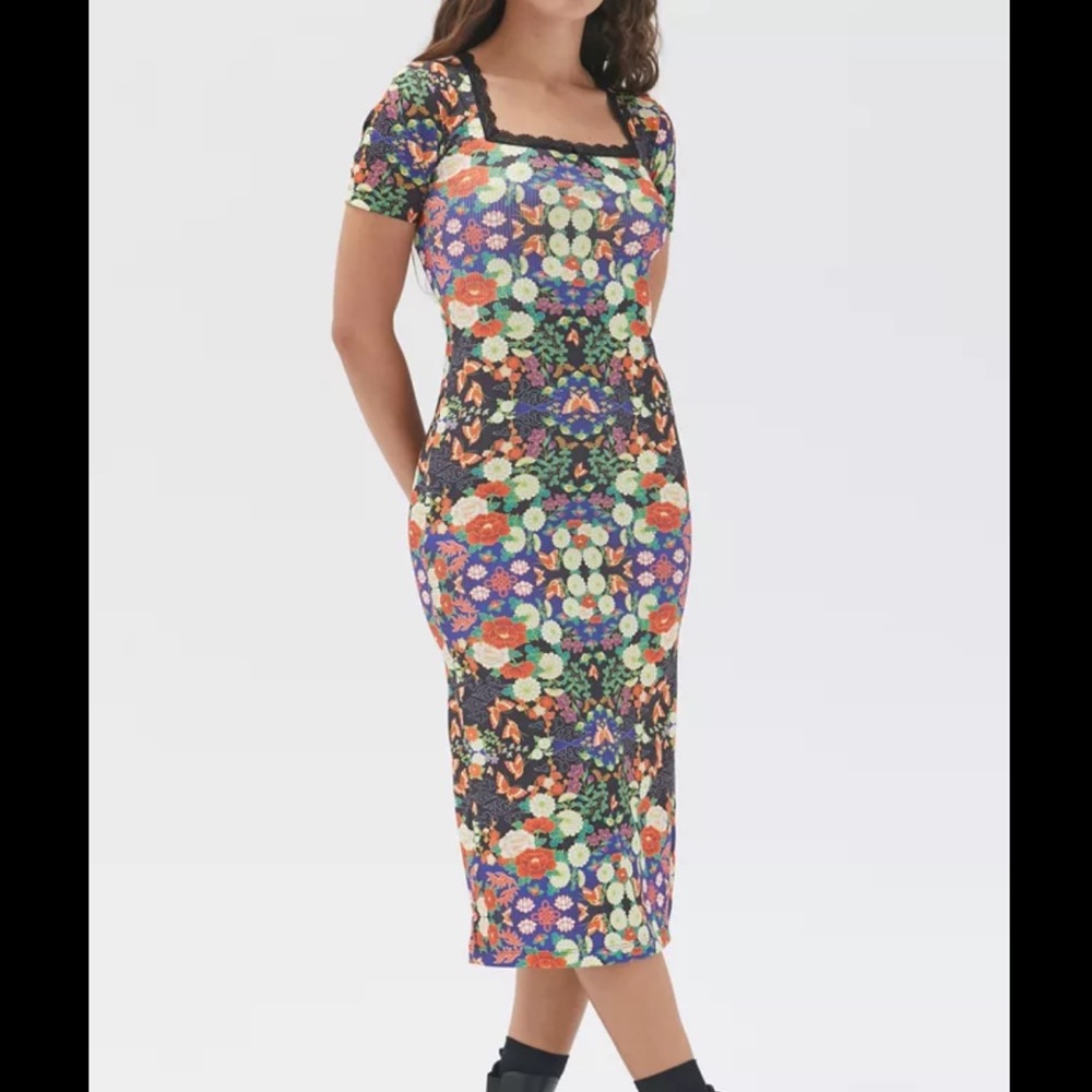 New Girl Order Floral Square Neck Midi